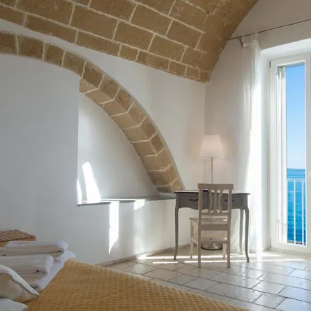 B&B Finestra Sul Mare-2